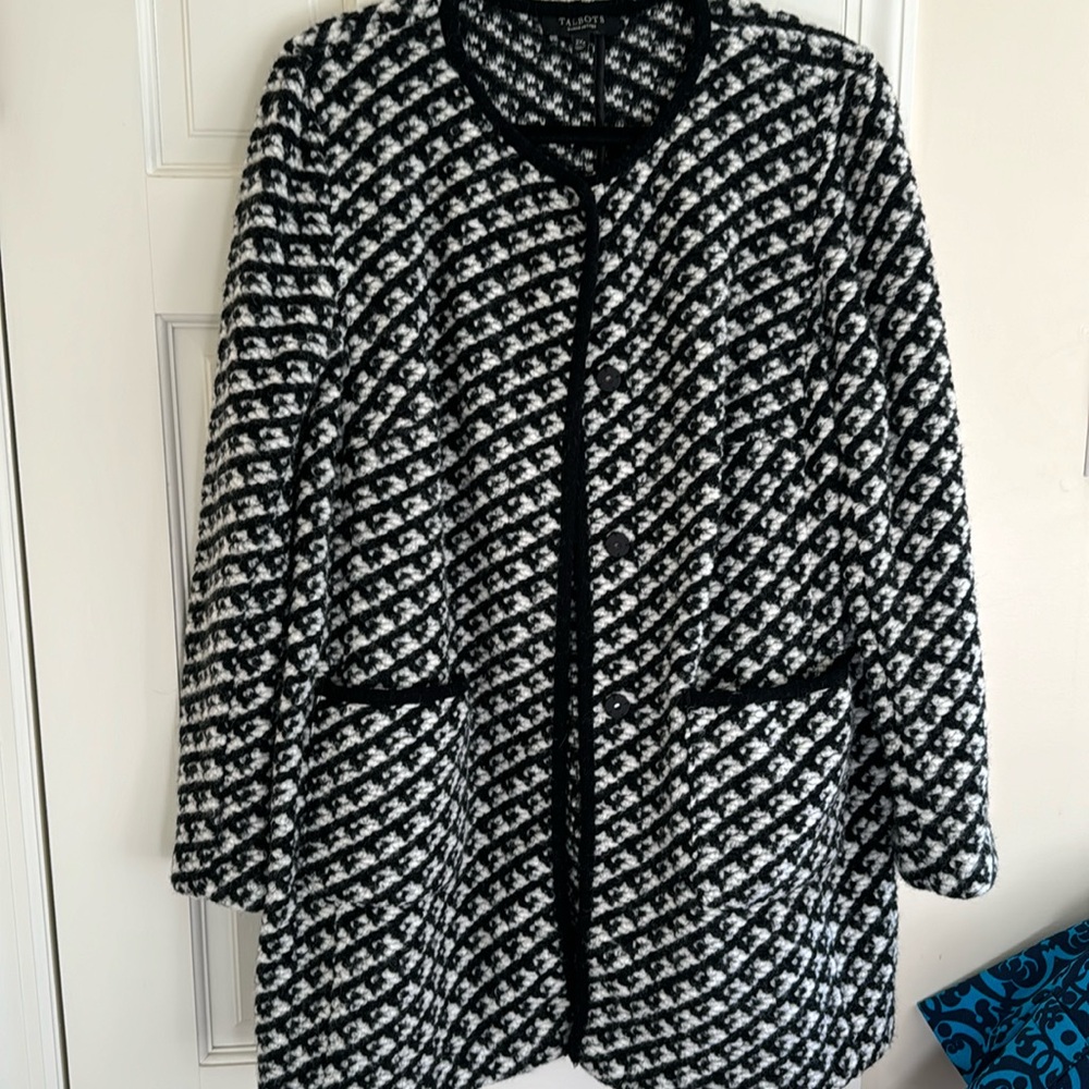 Talbots women’s petite 2xp jacket. Unlined.